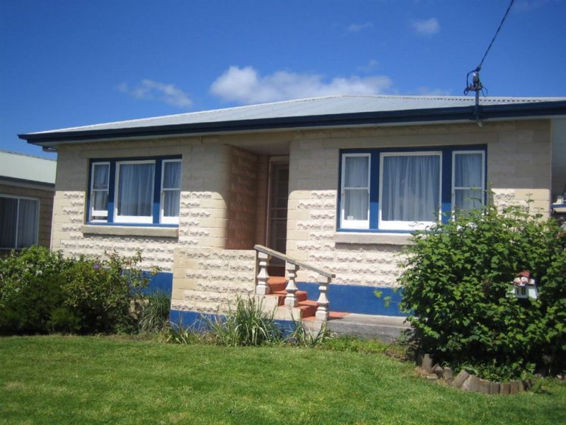 18 Hamilton Street, Burnie, Tas 7320 Property Details