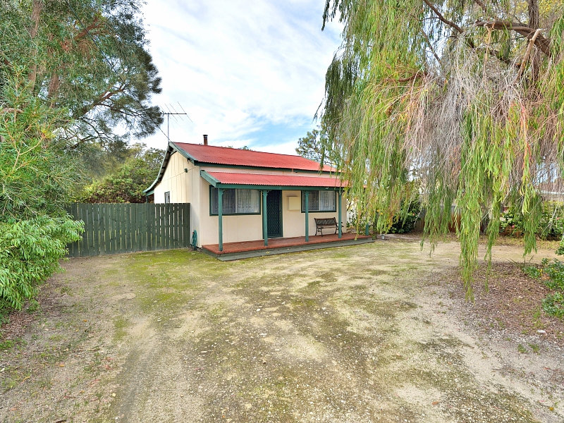 15 Dorothy Avenue, Falcon, WA 6210 Property Details