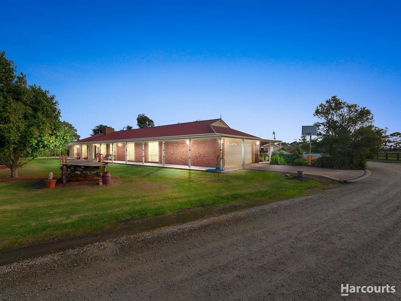 145 Tooradin Station Road, Tooradin, VIC 3980