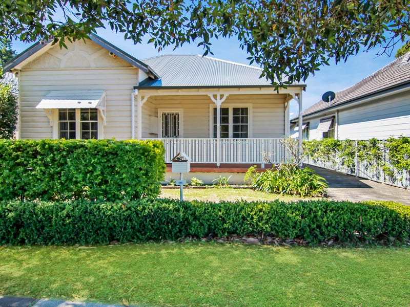 186 Kemp Street, Hamilton South, NSW 2303