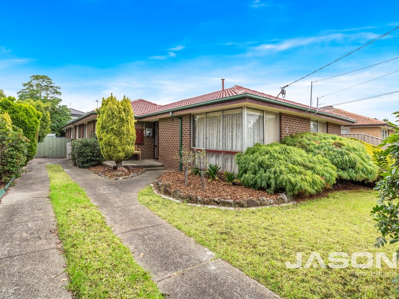 5 Streetly Close, Tullamarine, Vic 3043 - Property Details