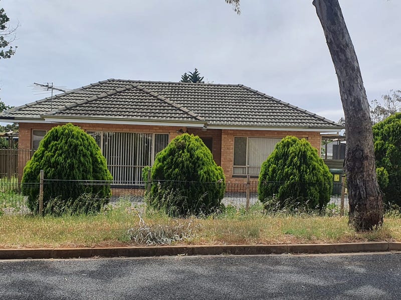 17 Wolsten Road, Para Hills, SA 5096