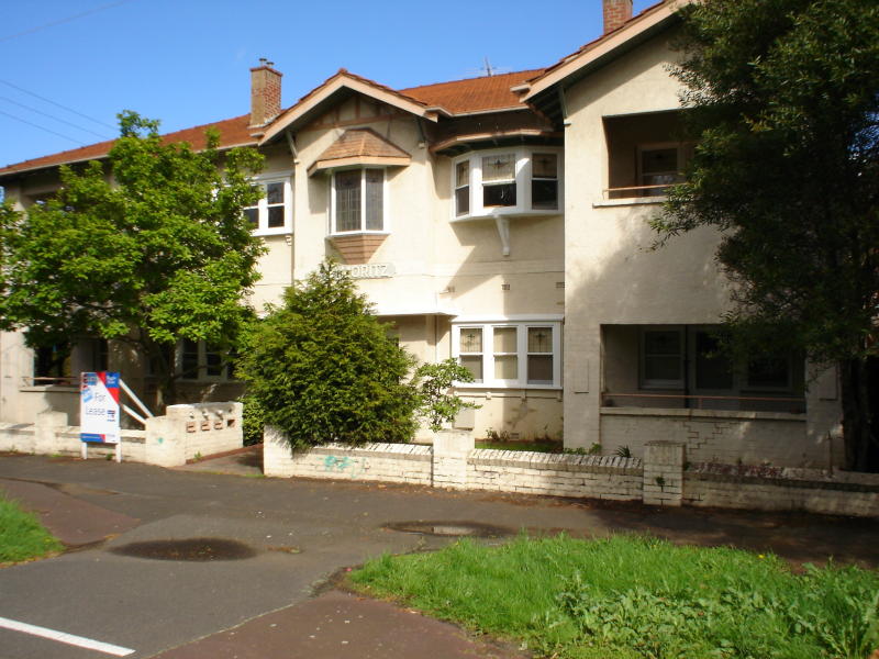 1/84 Broadway, Elwood, VIC 3184