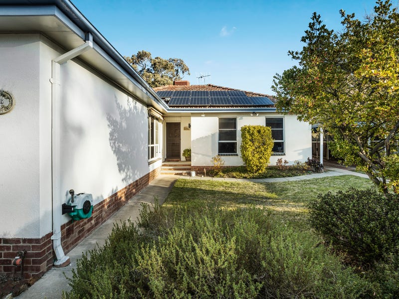 16 Early Street, Queanbeyan, NSW 2620 Property Details