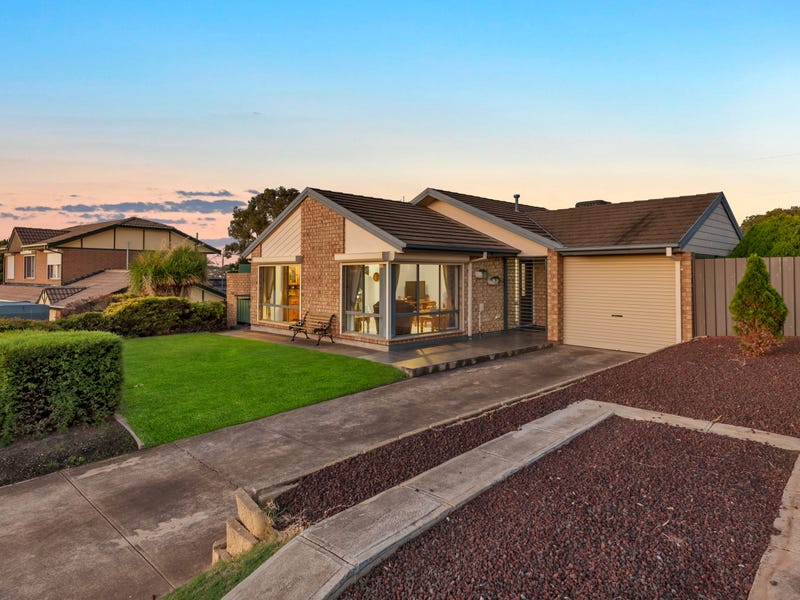 8 Court, Moana, SA 5169 Property Details