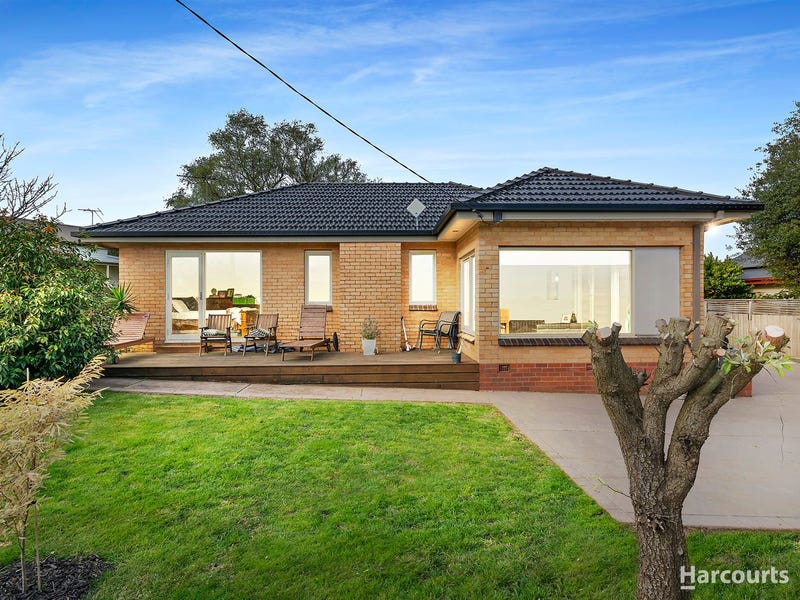 210 Brandy Creek Road, Warragul, Vic 3820 Property Details