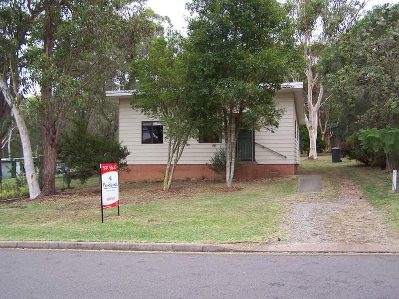 26 Watt Street, Windermere Park, NSW 2264