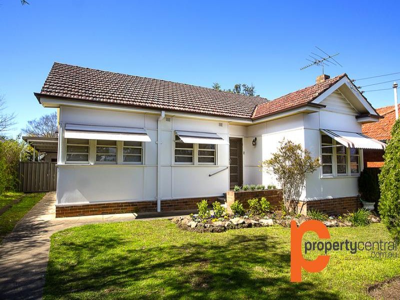 52 Warwick Street, Penrith, NSW 2750 Property Details