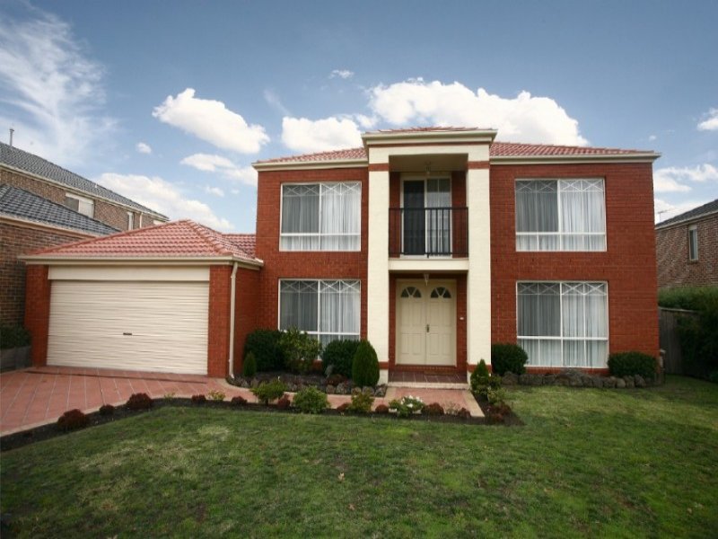 11 Sovereign Crest Boulevard, Rowville, VIC 3178