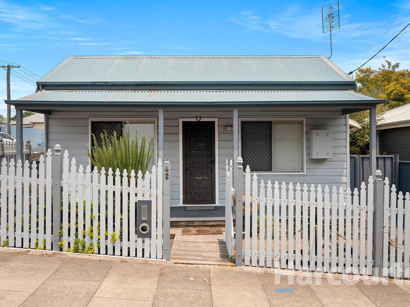 42 Phoebe Street, Islington, NSW 2296 Property Details