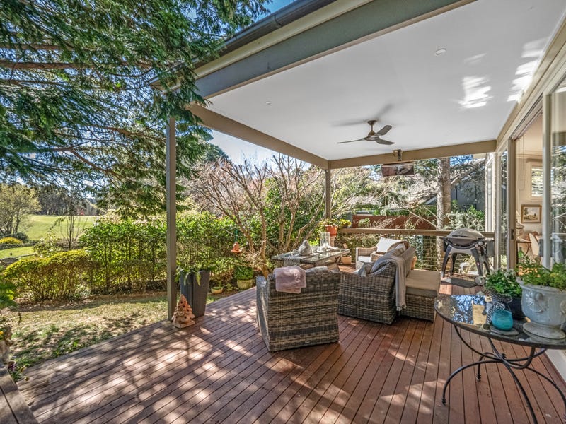 2 Jubilee Avenue, Blackheath, NSW 2785 Property Details