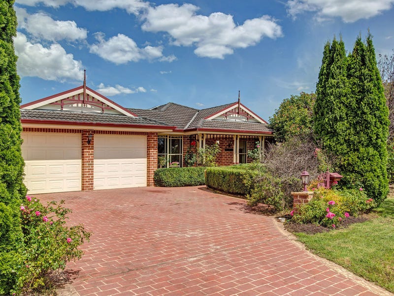 26 Glenquarry Crescent, Bowral, NSW 2576 Property Details