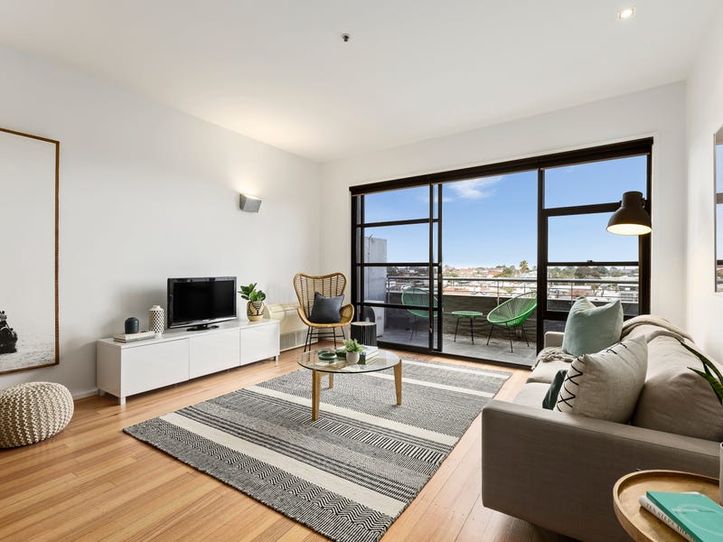 404/11 Hillingdon Place, Prahran, Vic 3181 - Property Details