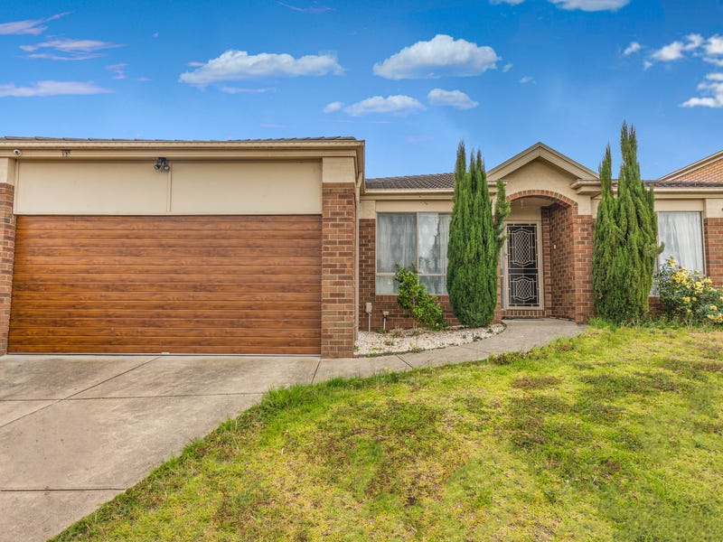 6 Mariner Close, Cranbourne North, VIC 3977