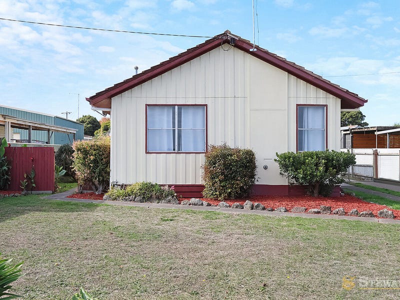 124 Armstrong Street, Colac, Vic 3250 House for Sale