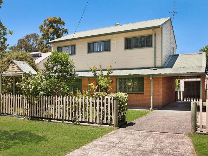66 Kingsford Smith Drive, Berkeley Vale, NSW 2261