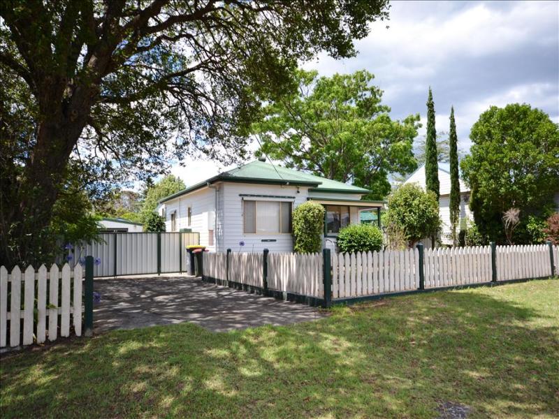 31 Tanang Street, Bomaderry, NSW 2541 Property Details