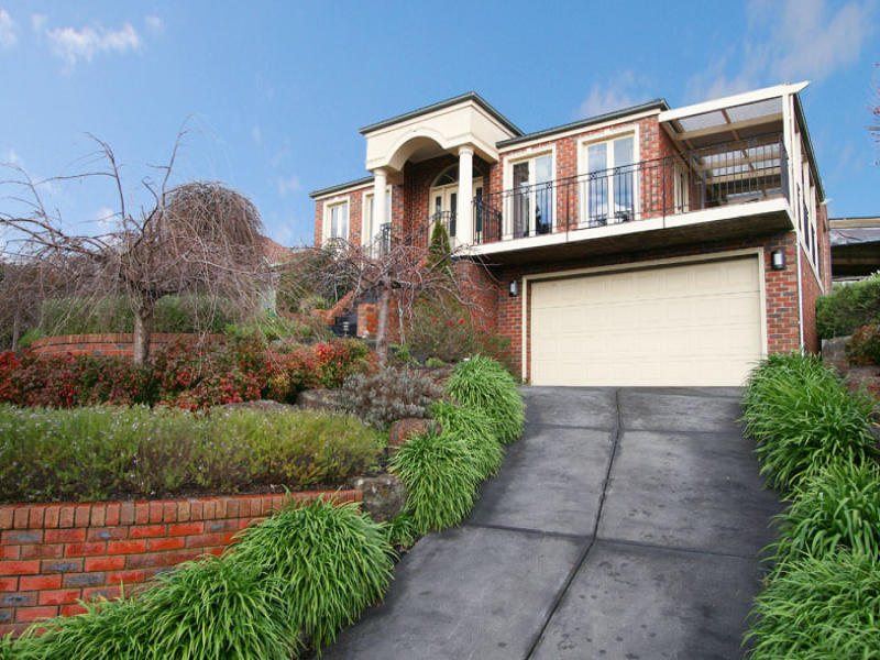 57 Lakeview Drive, Lilydale, Vic 3140 Property Details