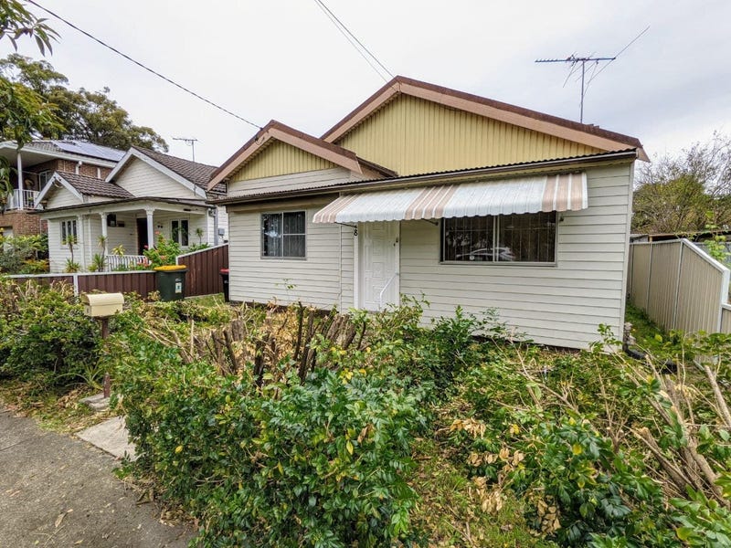 8 Neville Street, NSW 2141