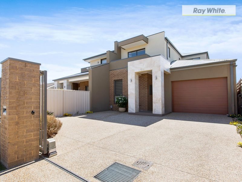 16 Sullivan Street, Rye, VIC 3941