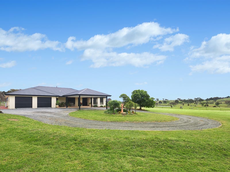 12 Ryslipp Drive, Murrumbateman, NSW 2582 - Property Details