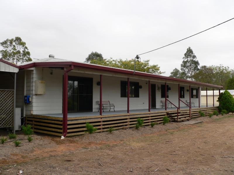 4850 Adelong Avenue, Thagoona, Qld 4306 Property Details