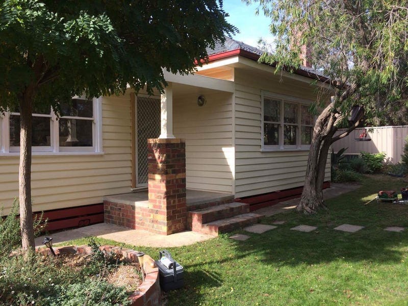 37 Bay Street, Golden Square, VIC 3555