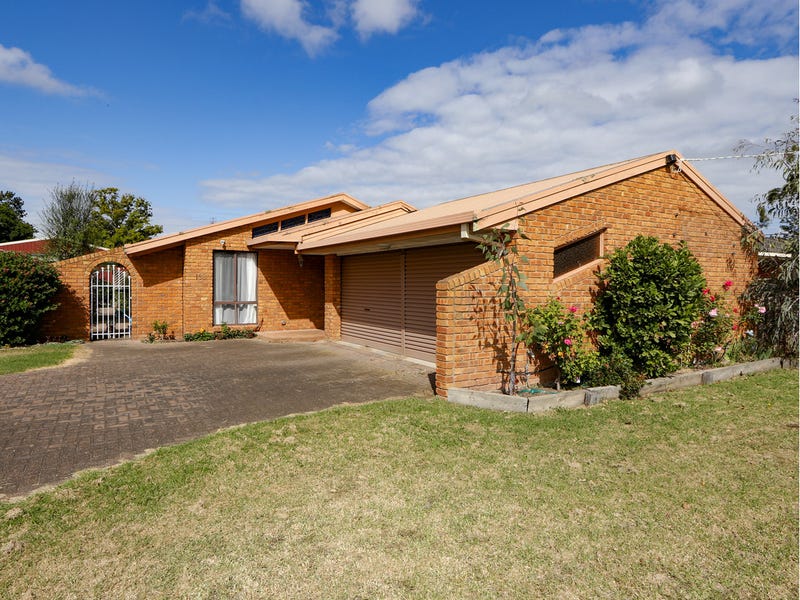 168 Raglan Street, Sale, Vic 3850 House for Sale