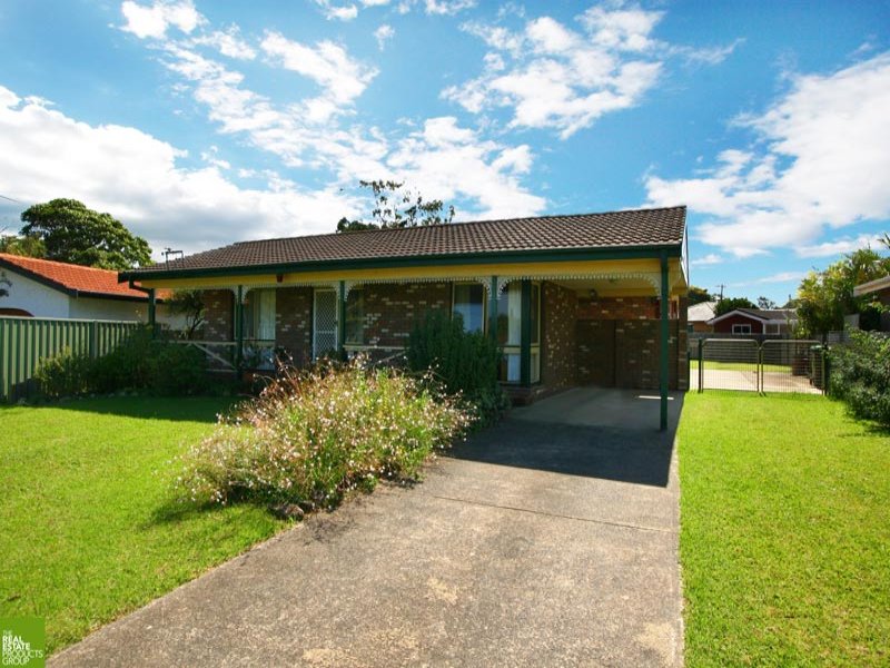 18 Flinders Close, Barrack Heights, NSW 2528