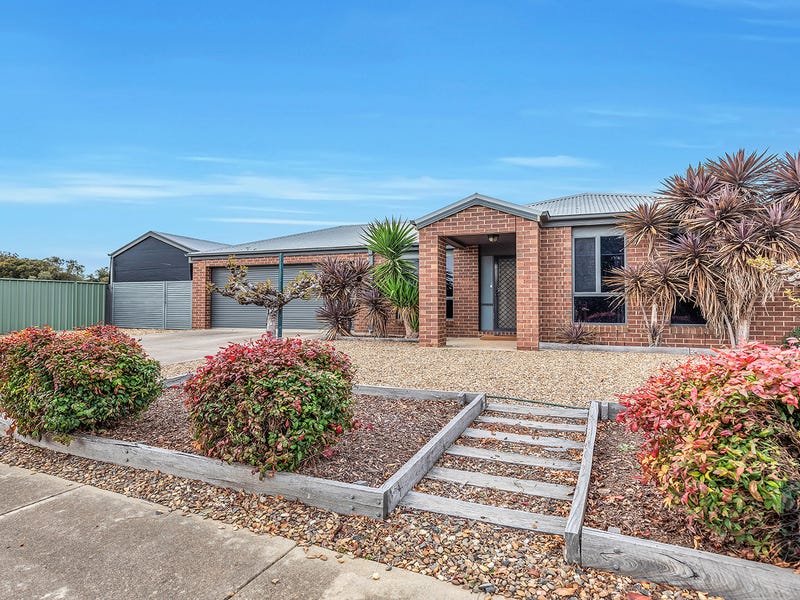 18 Paroo Street, Echuca, Vic 3564 House for Sale