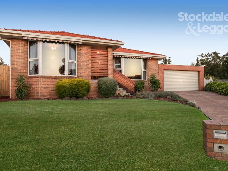 5 Porosa Court, Langwarrin, VIC 3910