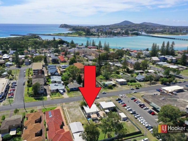 12 Parkes Street, Tuncurry, NSW 2428