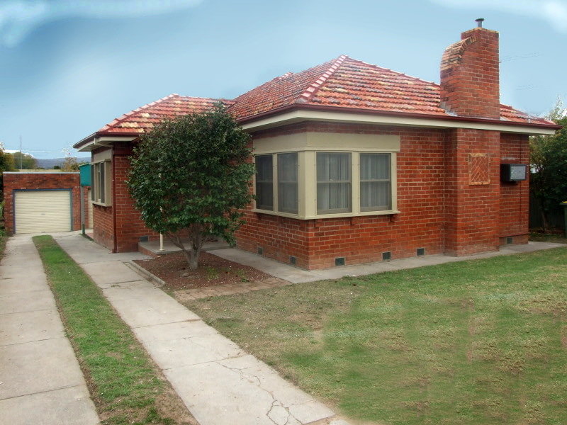 817 Elmore Street, Albury, NSW 2640 Property Details