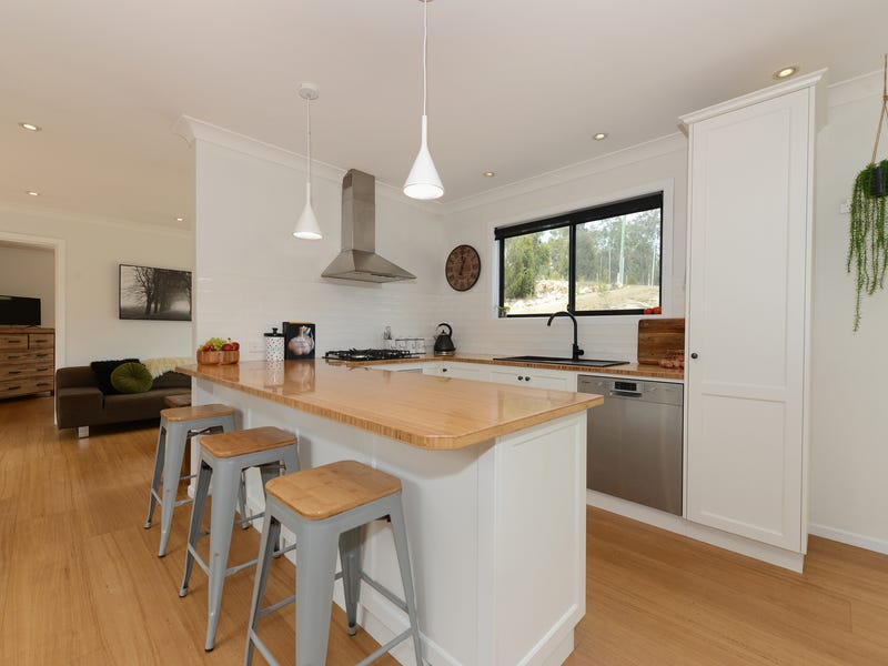 8 Grierson Drive, Forcett, Tas 7173 Property Details