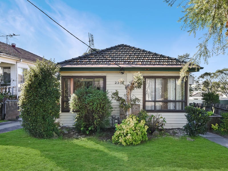 23 Aberglasslyn Road, Rutherford, NSW 2320 Property Details