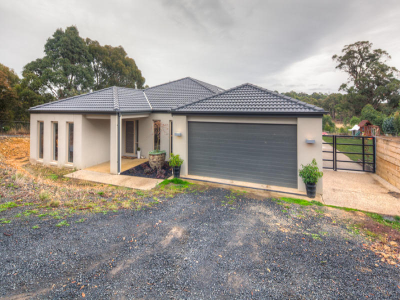 233 White Swan Road, Invermay, Vic 3352 Property Details