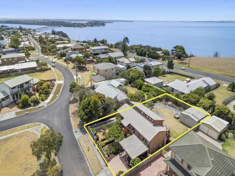 10 Genista Street, San Remo, VIC 3925