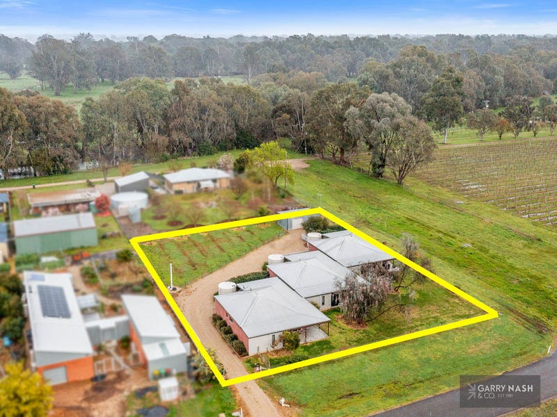 41 Shadforth Street, Oxley, Vic 3678 Property Details