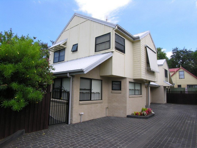 1/38 Brougham Street, East Gosford, NSW 2250