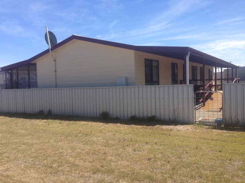 11 Sixth Street, Elliston, SA 5670 Property Details
