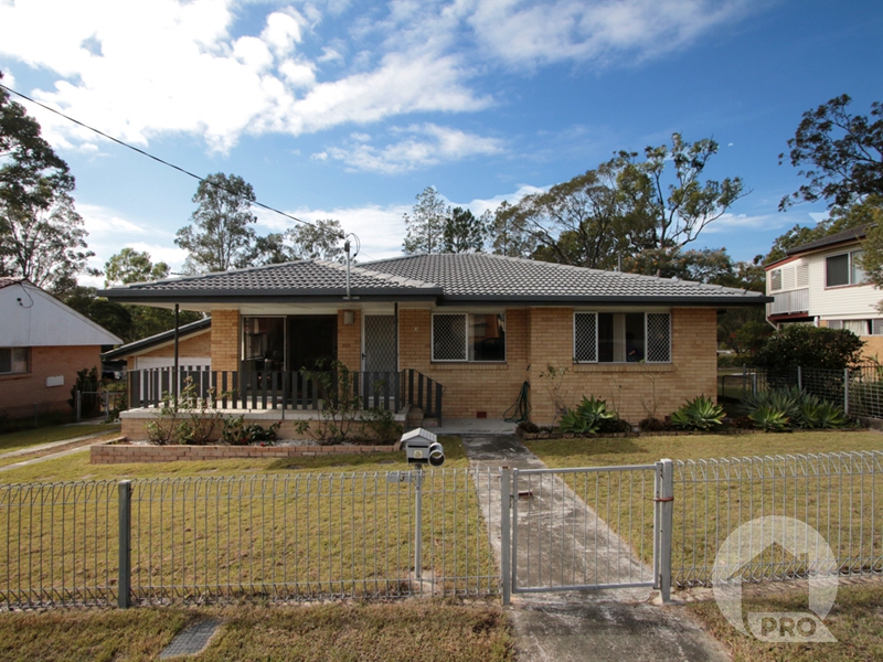 3 Peringa Street, Coopers Plains, QLD 4108