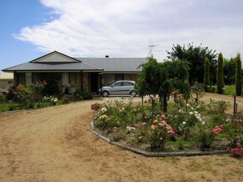 11a Tilga St, Canowindra, NSW 2804 Property Details