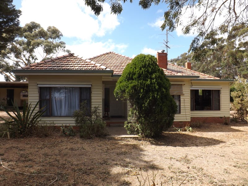 Property 129294030, Lismore, Vic 3324 Property Details