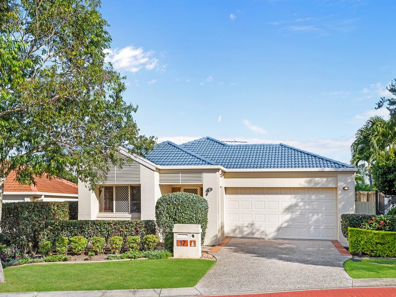 37 Flame Tree Crescent, Carindale, Qld 4152