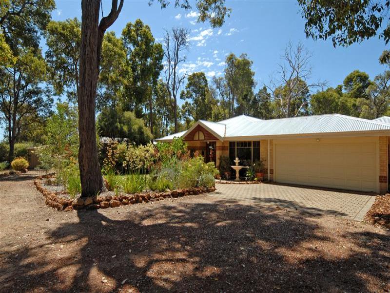 11 Dodington Place, Parkerville, WA 6081 Property Details