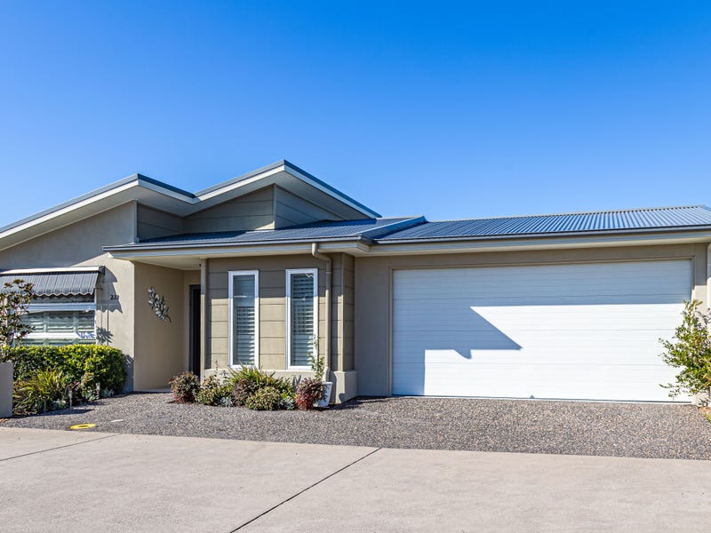 Palm Lake Resort Fern Bay Retirement Living at 1117 Nelson Bay Road