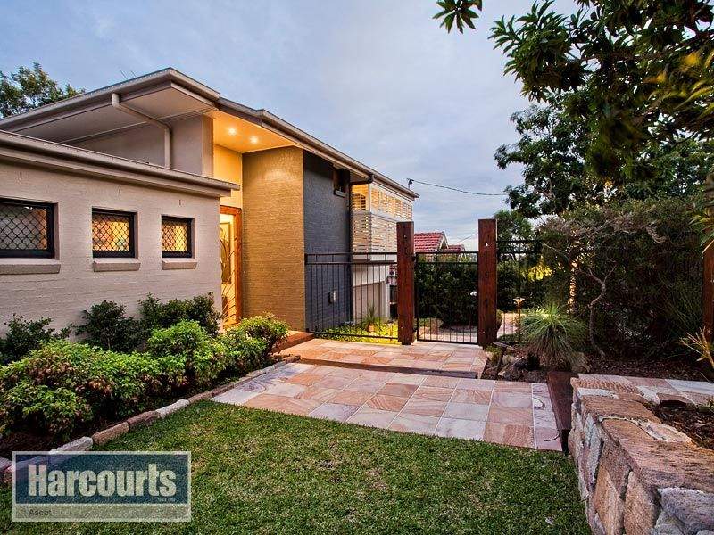 61 Gracemere Street, Newmarket, Qld 4051 Property Details