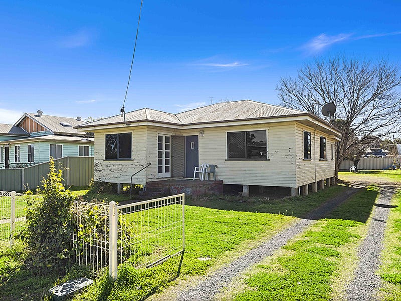 5 Aylmer Street, Oakey, QLD 4401