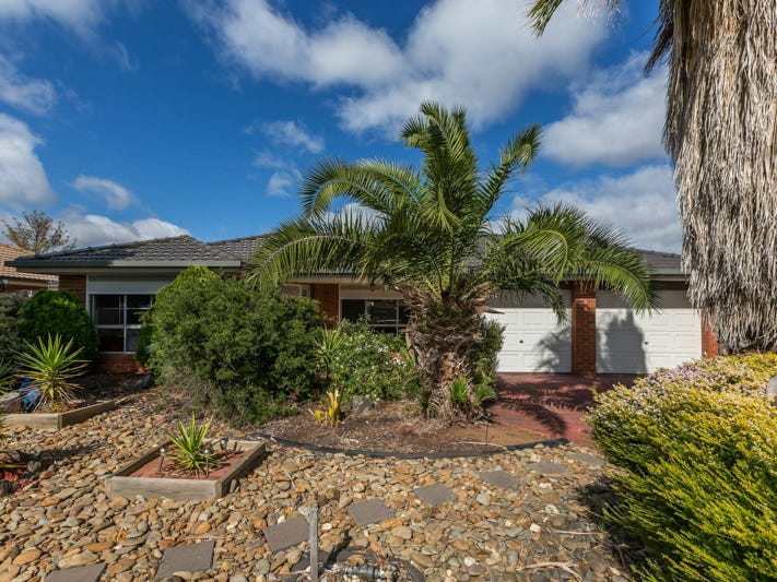 35 Stanley Crescent, Brookfield, Vic 3338 Property Details