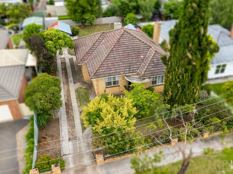31 Henry Street, Horsham, Vic 3400 House for Sale